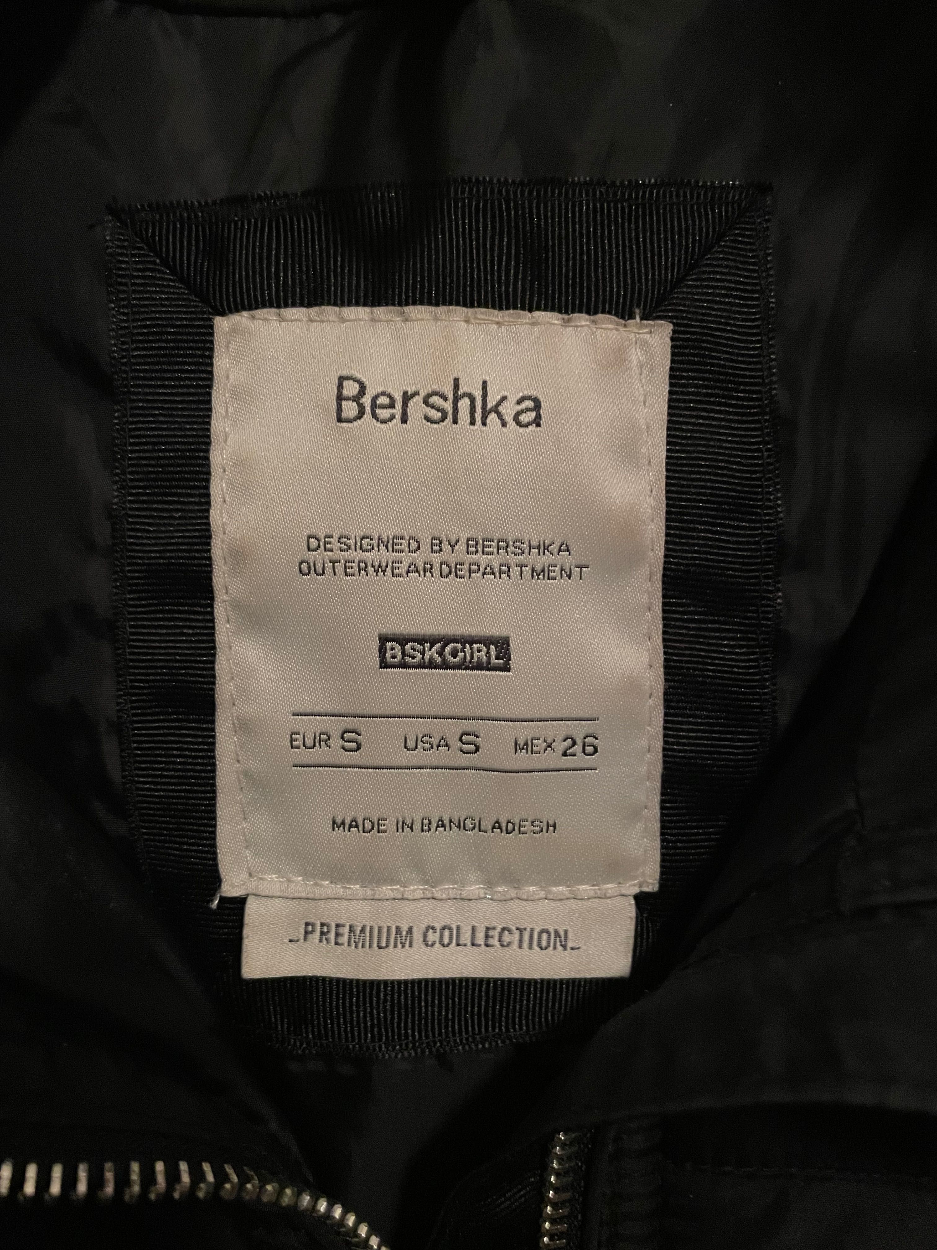 Дамско зимно черно яке Bershka