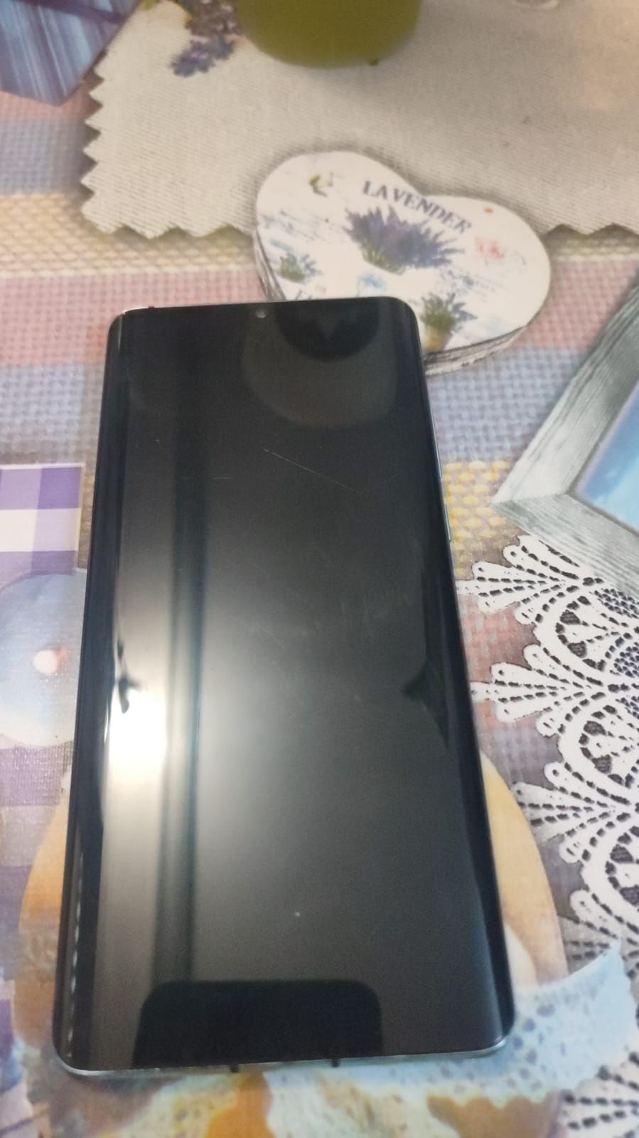 Huawei p30 pro 256gb, 8gb ram.
