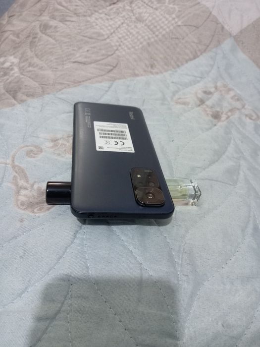 Redmi note 11 s  6/128 telefoni sotiladi holati ideal