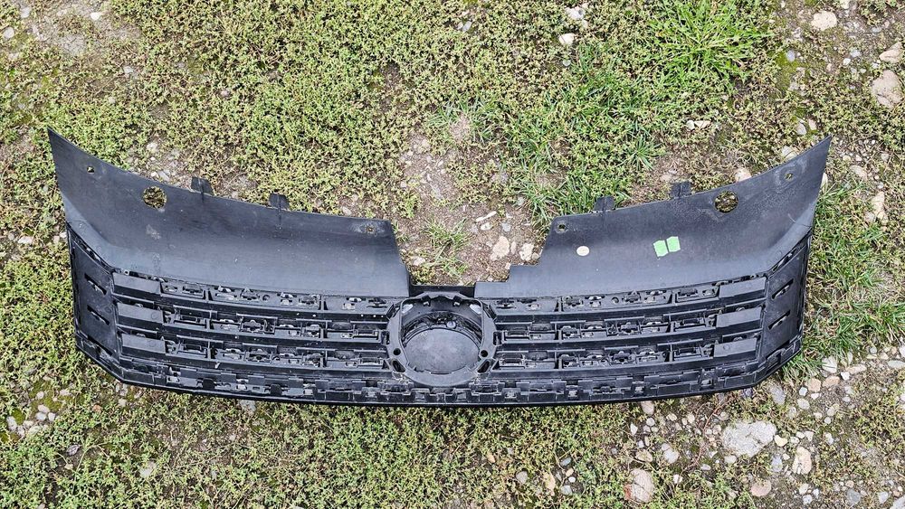 Grila fata VW Passat B7 ACC / Distronic