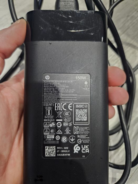 Геймърски лаптоп HP pavillion 144hz B&O озвучение