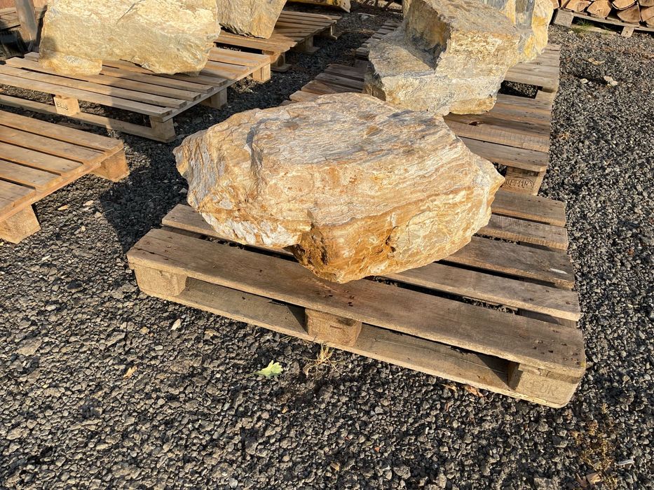 Bolovani decorativi, piatra decorativa