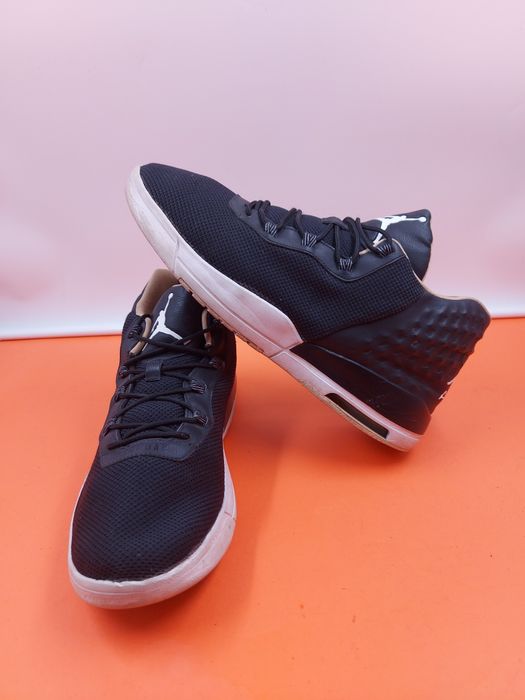Jordan Academy Black  номер 47.5 Оригинални мъжки кецове