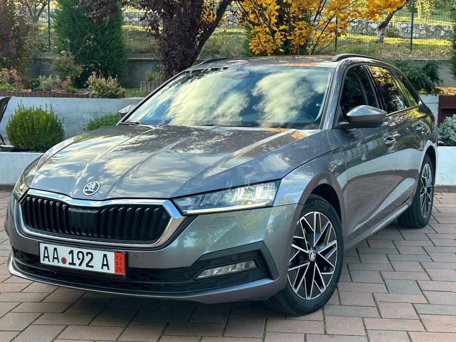 Skoda Octavia IV / 2.0 Tdi 150 Cp / DSG / Digital Cockpit / Apple CarPlay / Full LED