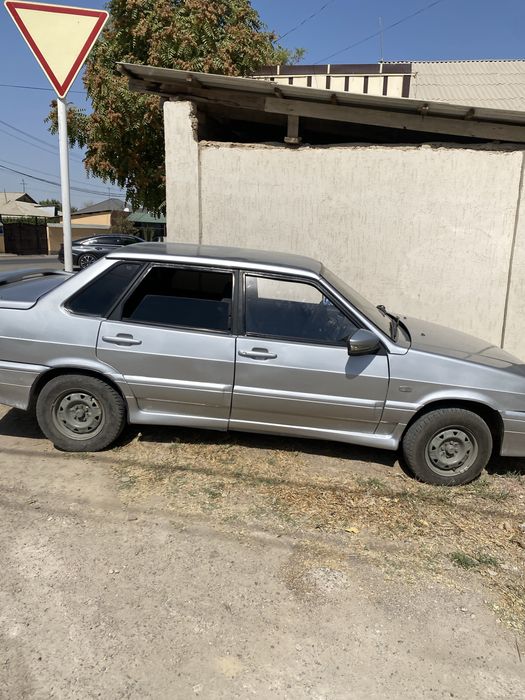 Ваз (lada)  2115