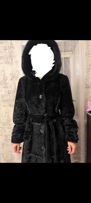 Продаётся шуба в идеальном состоянии размер 48