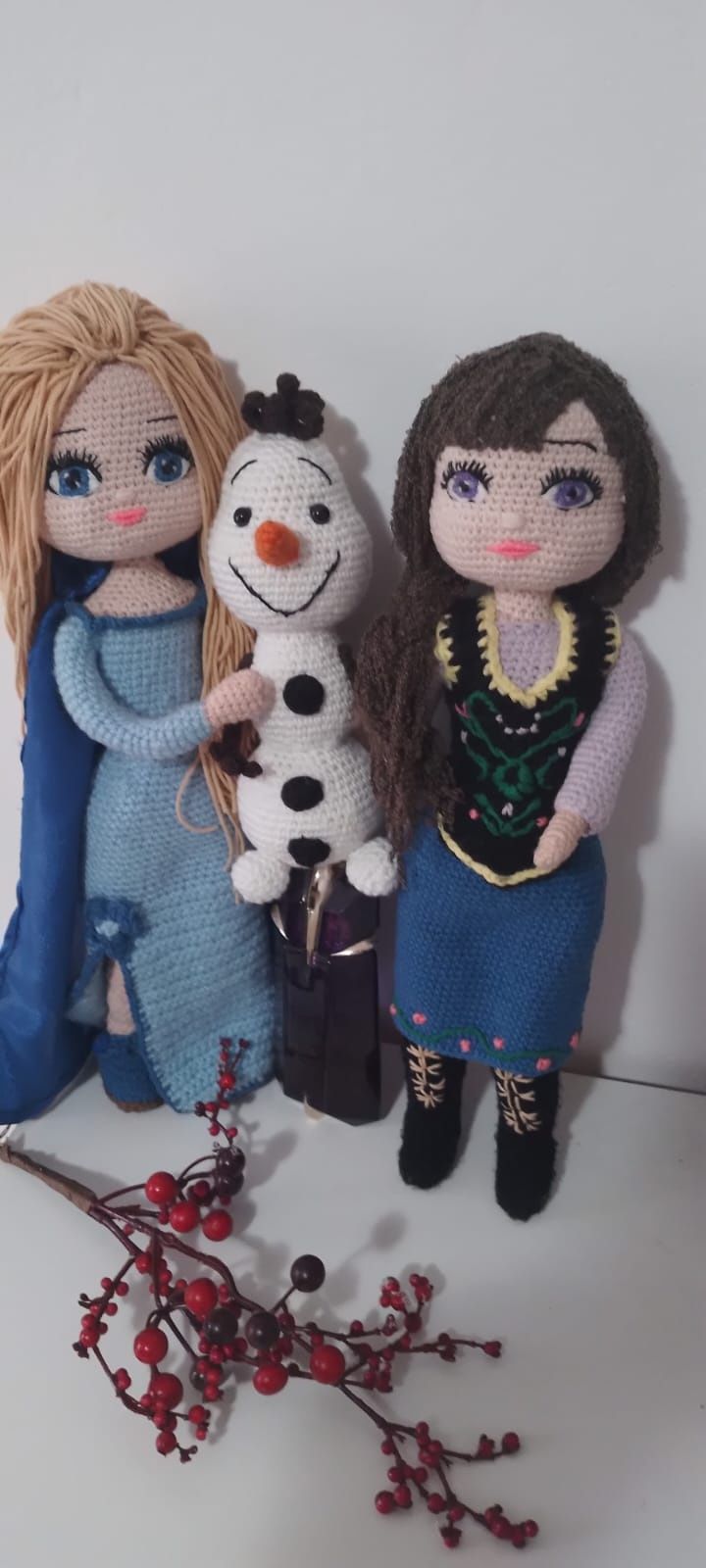 Elsa, Ana si Olaf