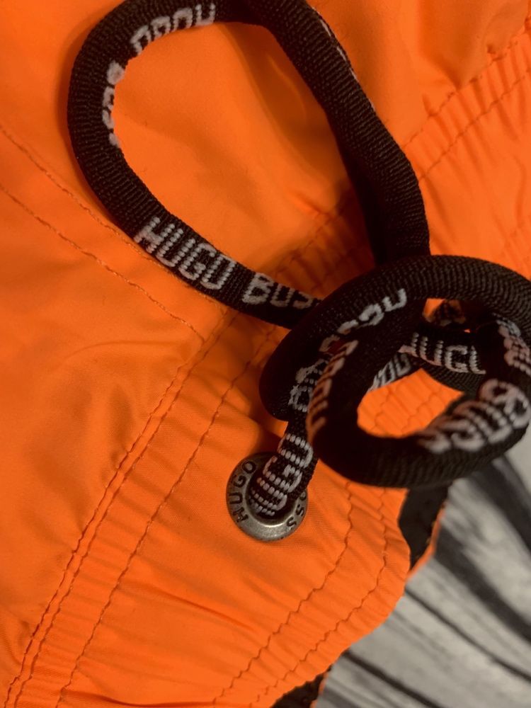 Sort de baie-Hugo Boss   —> Colecția noua-Poze reale 100% ATENTIE!!! P