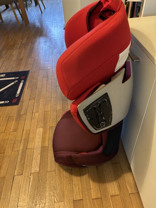 Cybex Solution x2 употребявано столче за кола