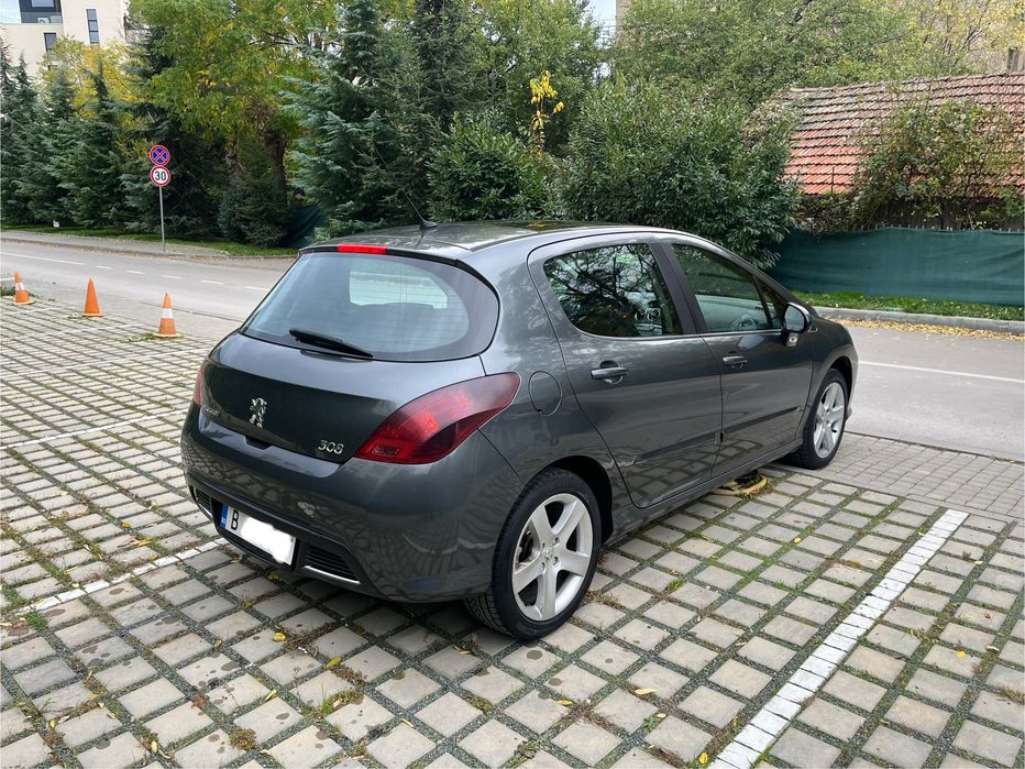 Peugeot 308 2.0HDI Automatic 136hp