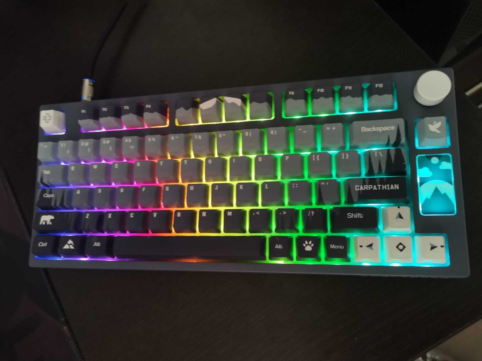 NOU Tastatura Mecanica Gaming QwertyKey75 Carpathian BluetoothWireless