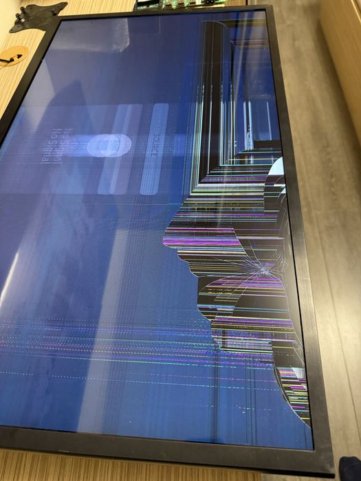 Телевизор Samsung UE32T5302AK за части