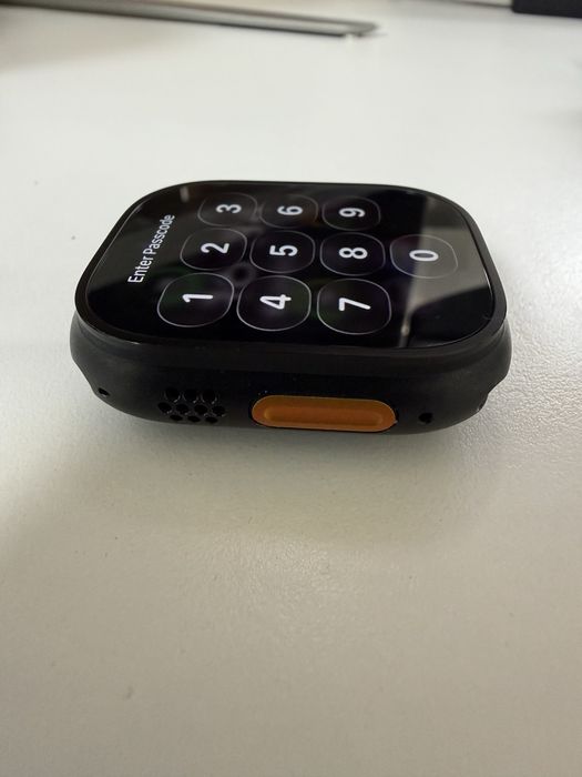 Apple Watch Ultra 2 49mm Black Titanium - ГАРАНЦИЯ до 10.2026