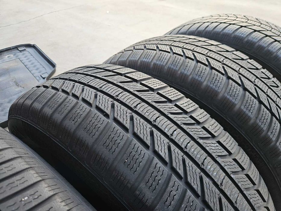 4бр. 225/65 R17 зимни CONTINENTAL 870 6-6.5мм