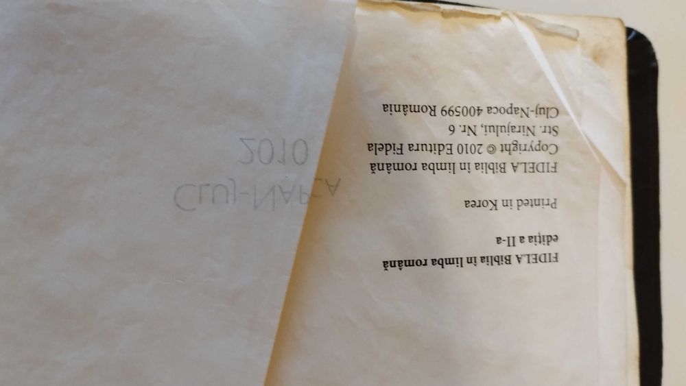 carte Biblia fidela