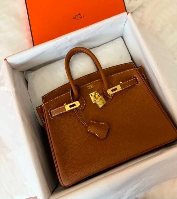 Чанта Chanel,Birkin,Louis,guess,Hermes