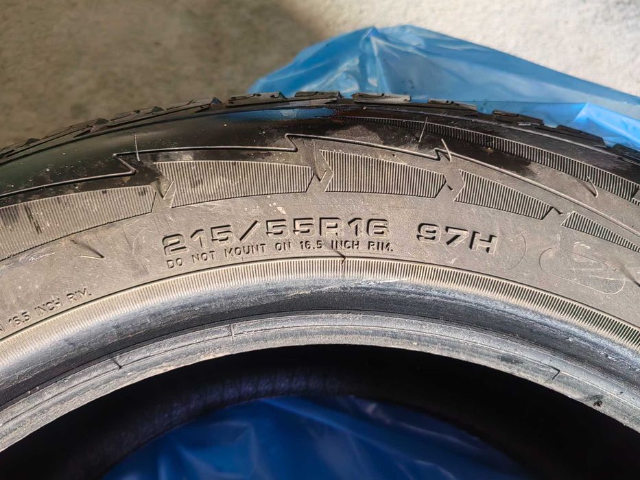 Зимни гуми GoodYear UltraGrip Performance gen-1 215/55R16 97H