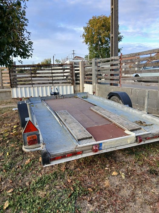 Vând remorcă în stare f. bună