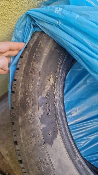 Cauciucuri 215/60/17