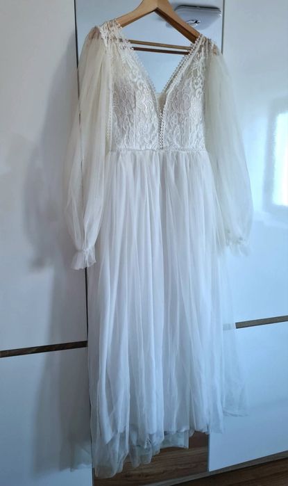 Rochie de mireasa cu dantelă