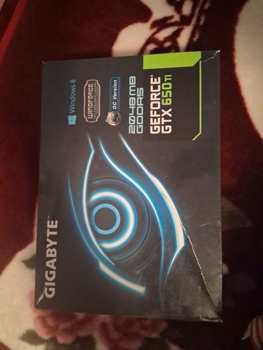 Vand placa video geforce gtx 650 ti