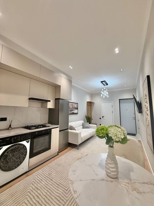 Продается 1в2 ком квартира в новостройке, ор-р:Самарканд Дарвоза, 32м²