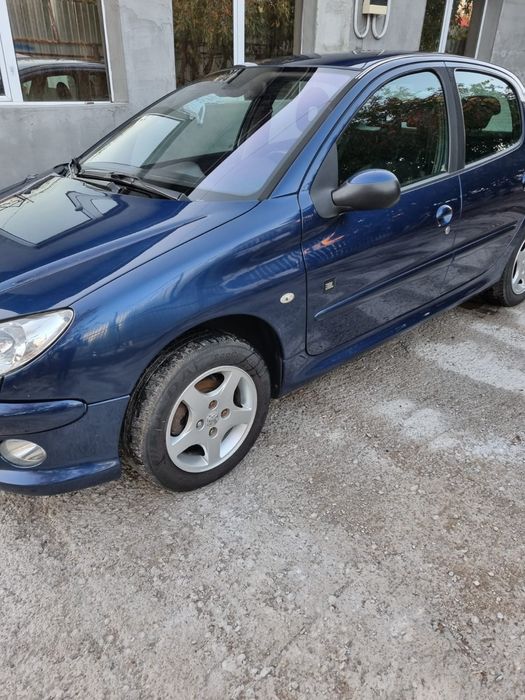Vând Peugeot 206 an 2007