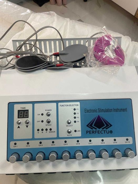 Aparat de masaj/electrostimulare PERFECTUS