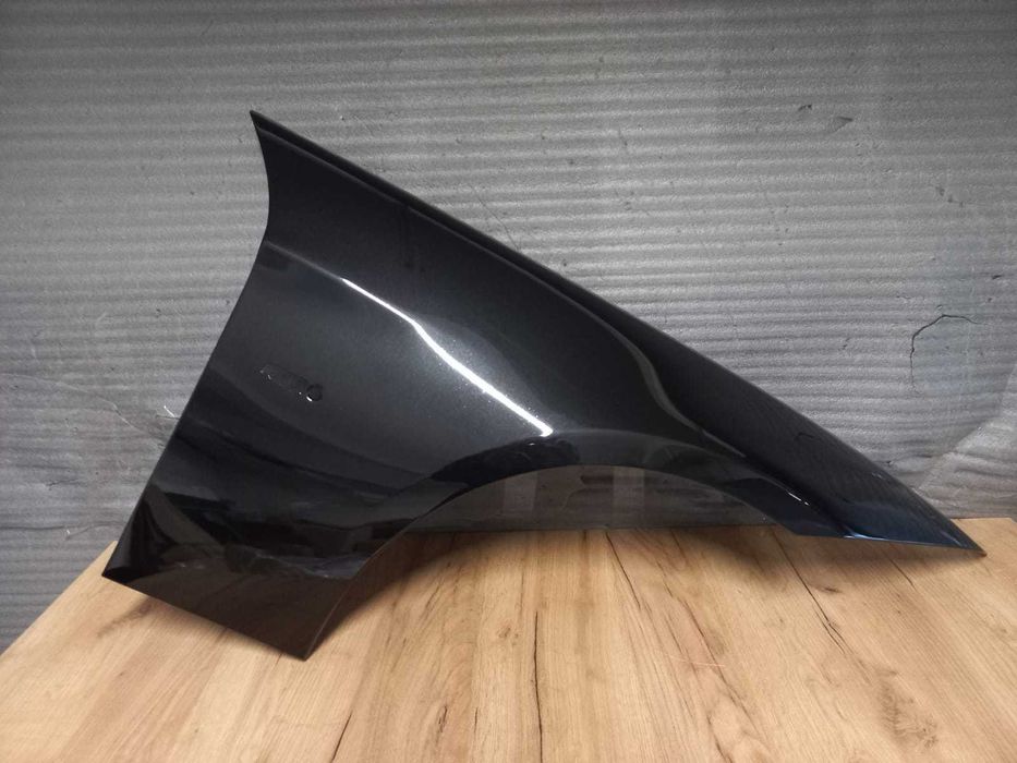 Aripa Fata Dreapta BMW E90 NFSL An 2005-2009 (i475 (Negru))