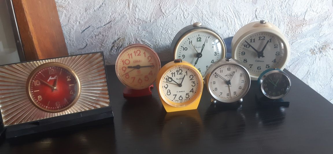 Часы     советские