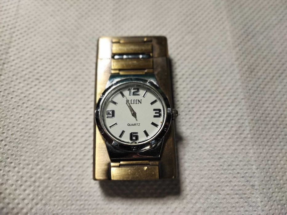 Lot vintage de 8 brichete