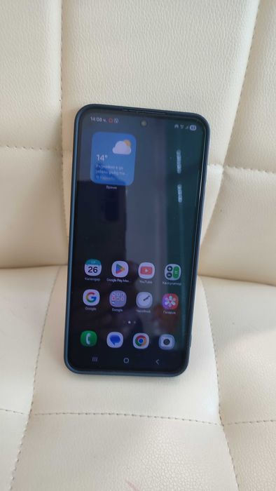 Samsung 24FE.  Чисто нов.