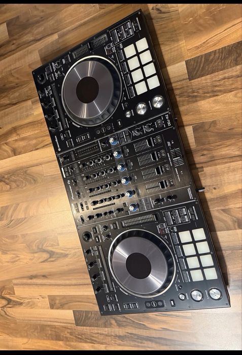 Pioneer DDJ RZ + FlightCase