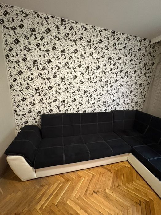 Разтегателен ъглов диван-черен велур