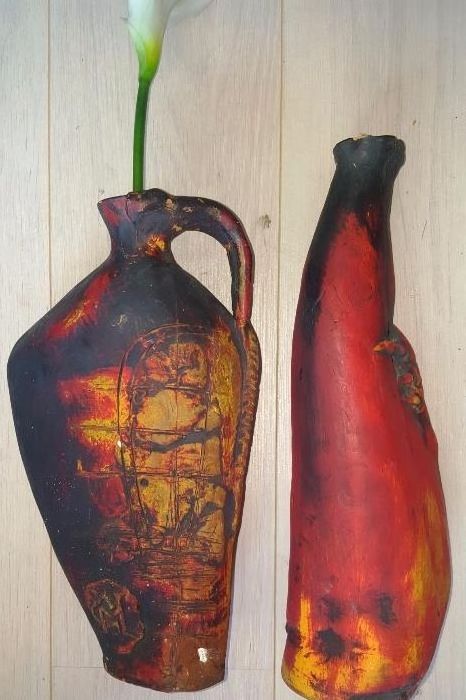 Doua vaze decorative din ceramica, inaltime 42 cm