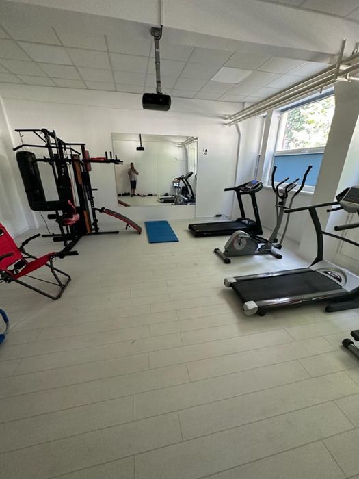 Aparate Sala fitness formata 7 aparate performante marca Fittronic