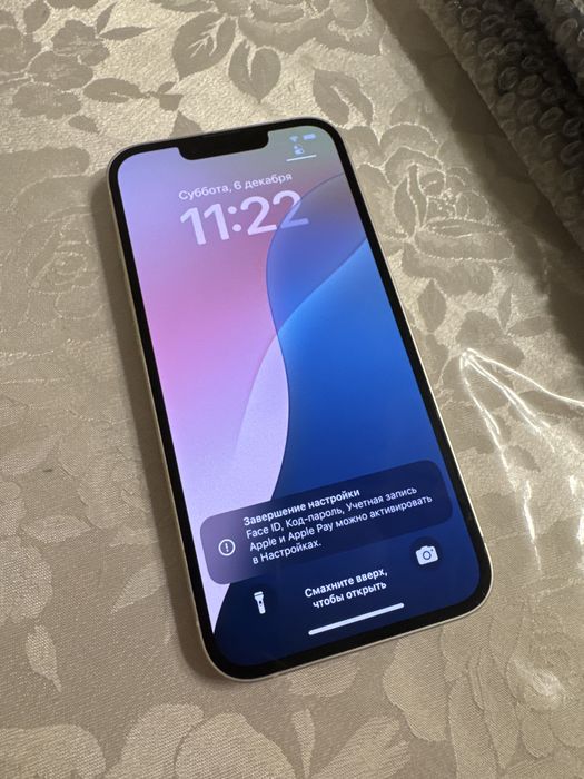 iPhone 13 White 128 GB (один владелец)