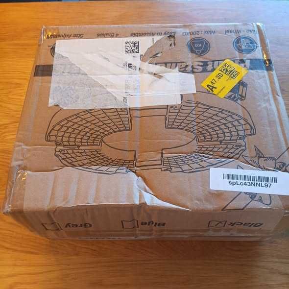 Регулируема поставка на колела за саксии (35–48 см)