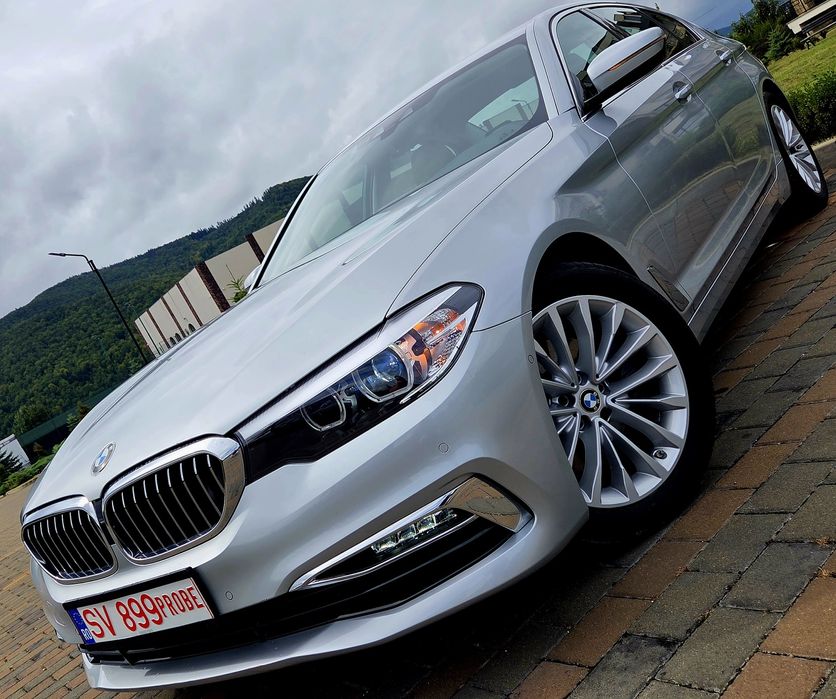 Bmw 520i Luxury Line, An 07-2018, 26,000 km Faruri Led Piele Memorie