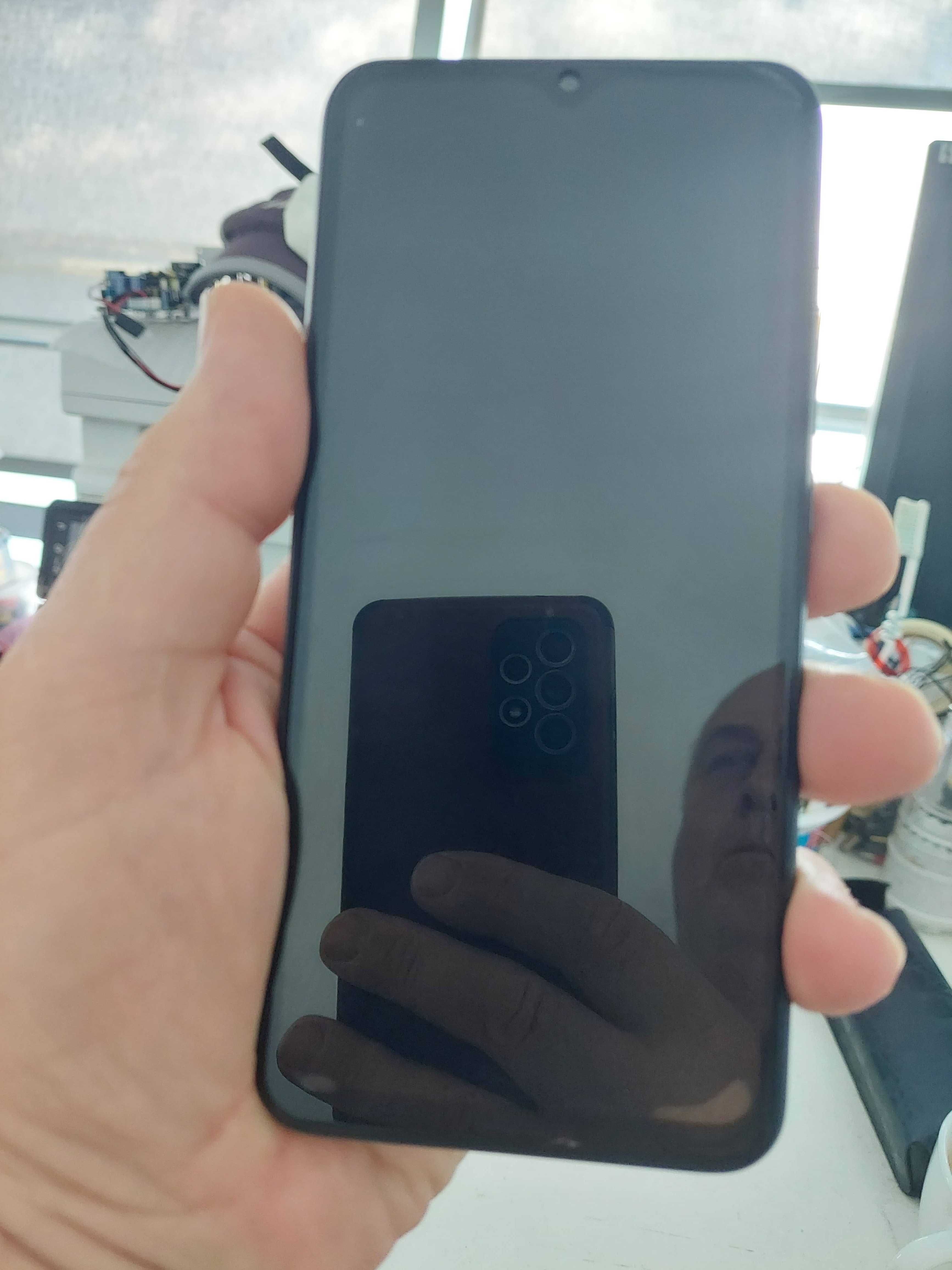 Телефон Xiaomi Redmi 9