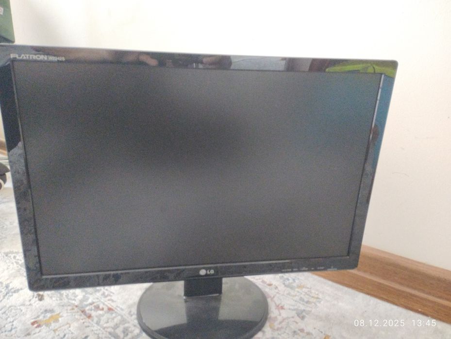 Продам монитор LG