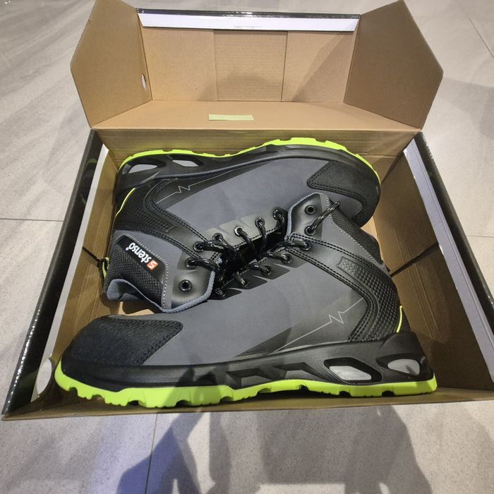 Работни обувки Stenso - чисто нови необувани