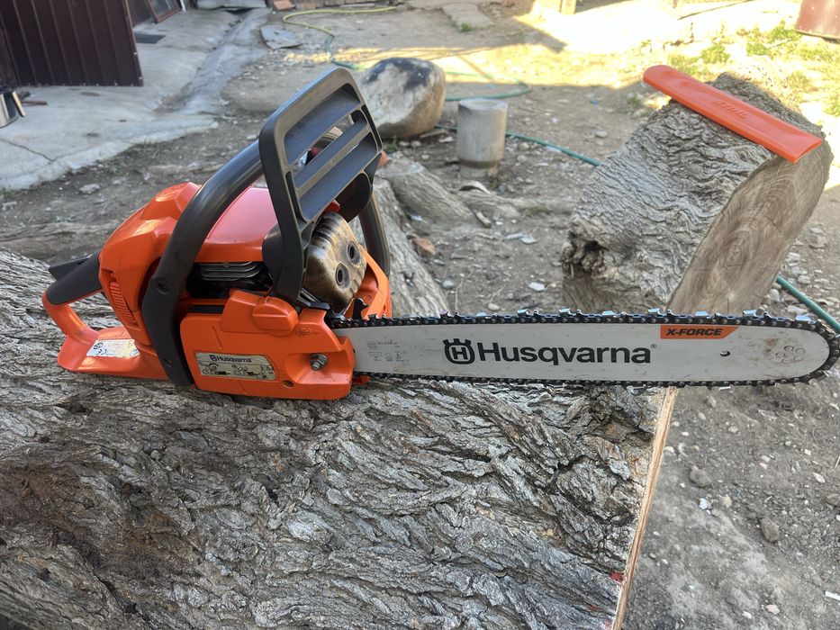Vând drujbă husqvarna 435