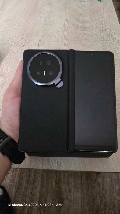 Най-тънкия сгъваем смартфон Honor Magic V5