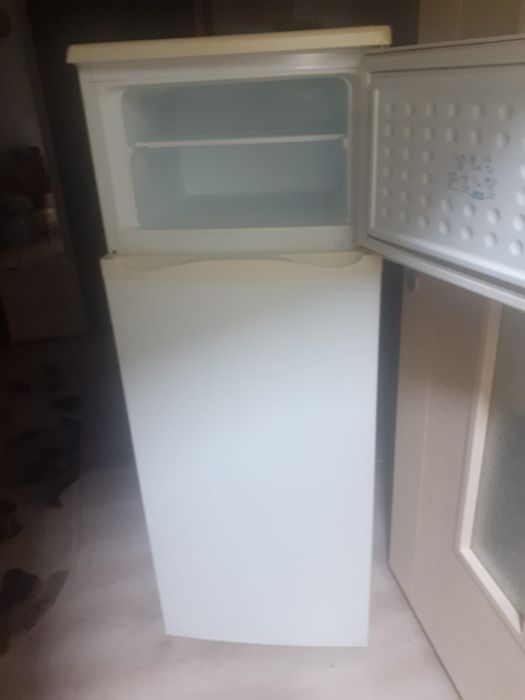 Vand frigider platiniun