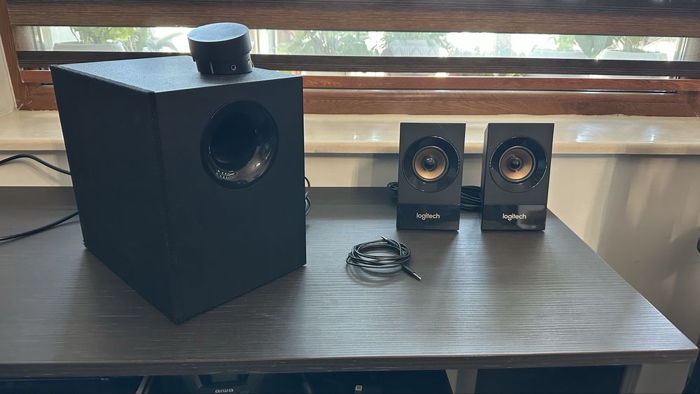 Logitech Z533 аудио