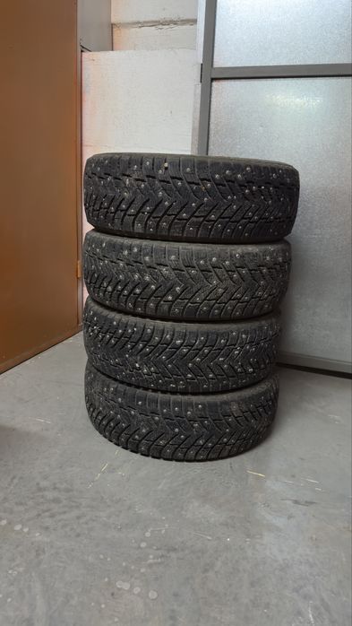 Продам щимние шины