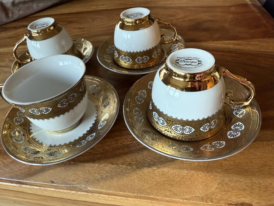 Сервиз за кафе порцелан 4 броя