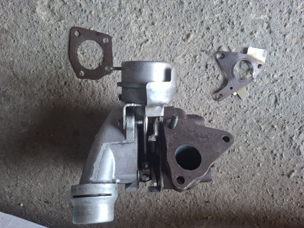 Vând turbosuflanta nissan qashqai 1.5 dci