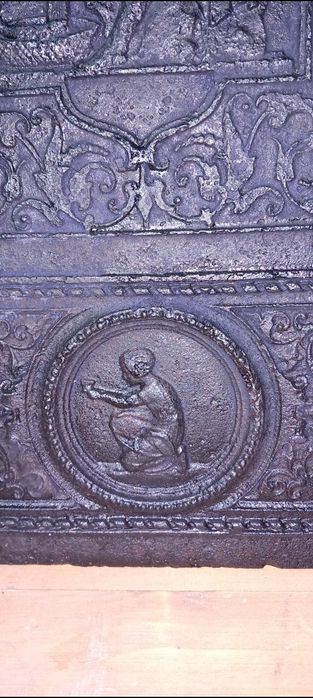 Suport semineu și placa decorativa